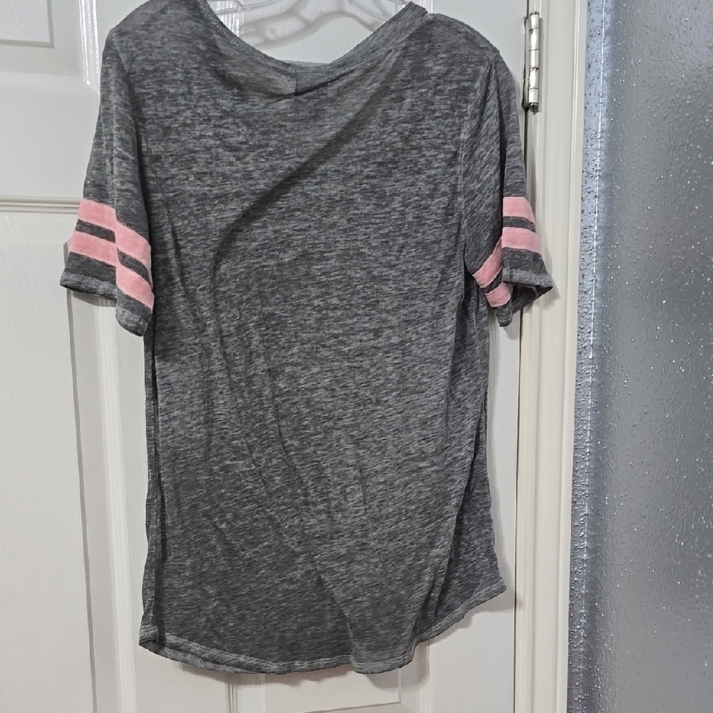 Gray and Pink Women's Top - Picture 3 of 3